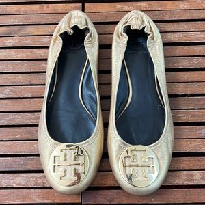 Tory Burch ballet flat - gently worn. Size 9